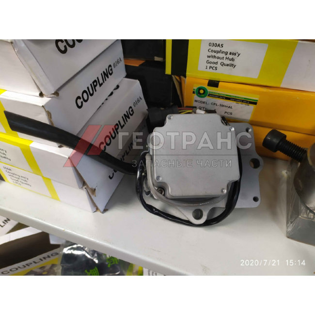 Шаговый мотор Komatsu PC200-7 7834-41-3001