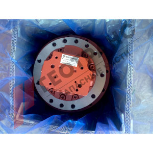 Редуктор хода Komatsu PC50 с мотором