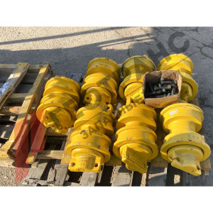 155-30-00124 Каток опорный (нижний) Komatsu D85A