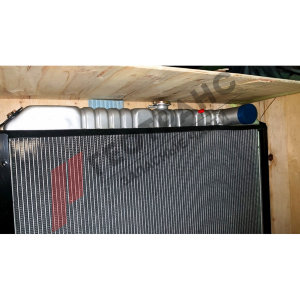 Радиатор масляный Hyundai R300LC-9S 1BQ8-40061