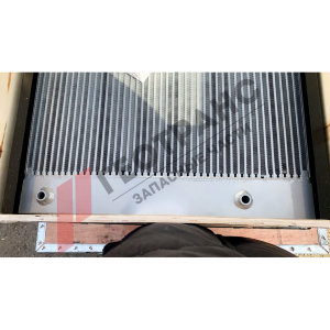 Радиатор водяной Komatsu PC300-7 207-03-75120