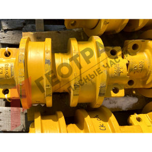 14X-30-00080  Каток опорный Komatsu D65E