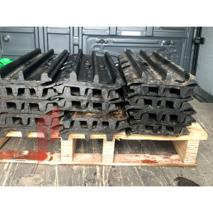 Башмак 600мм Hyundai R250LC-7A 81N6-24530BG