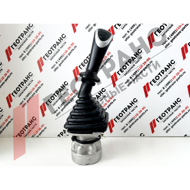 31Q8-21040 Джойстик правый Hyundai R290LC-9 31Q8-21040 Джойстик правый Hyundai R290LC-9