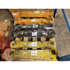 Боковые тяги ковша Komatsu PC270 206-70-57120
