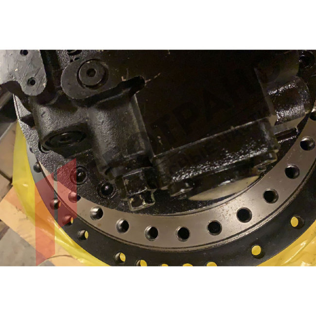 Редуктор хода Komatsu PC400-7 208-27-00252 с гидромотором