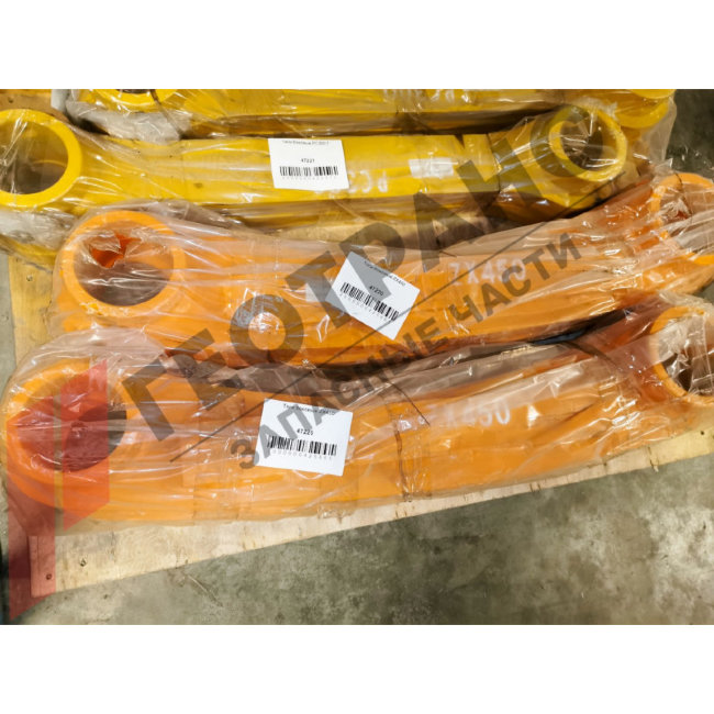Боковые тяги ковша Komatsu PC210 205-70-73130